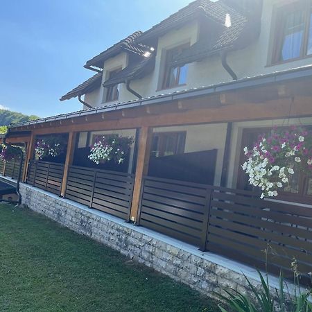 Guesthouse Villa Plitvicka Plitvička Jezera Dış mekan fotoğraf