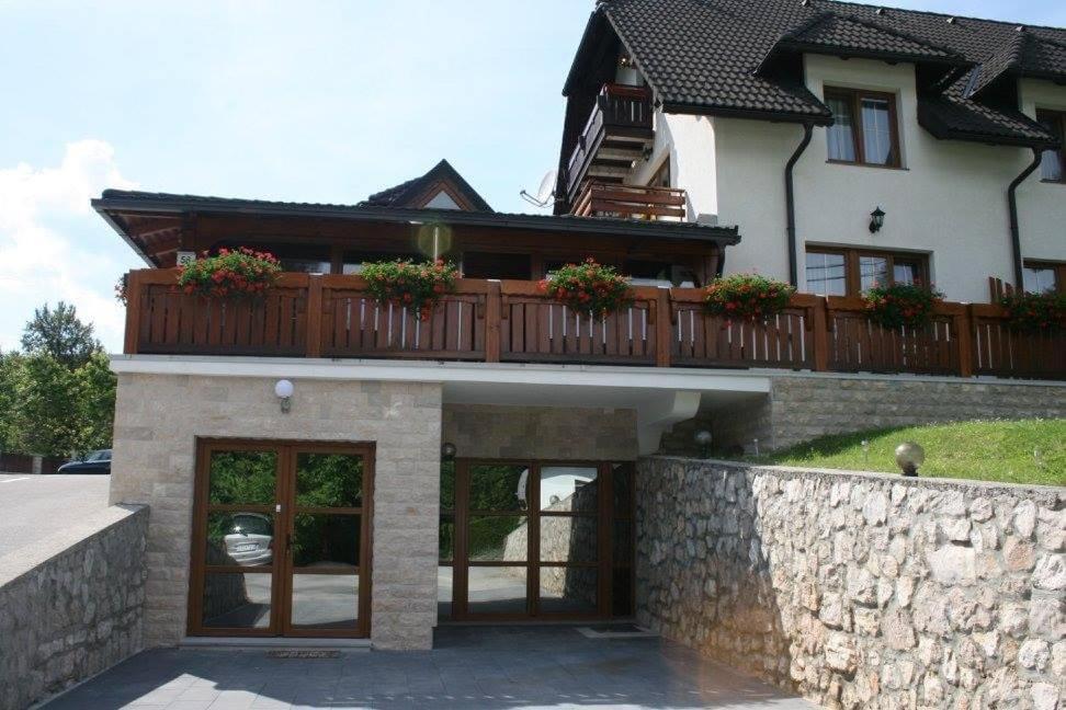 Guesthouse Villa Plitvicka Plitvička Jezera Dış mekan fotoğraf